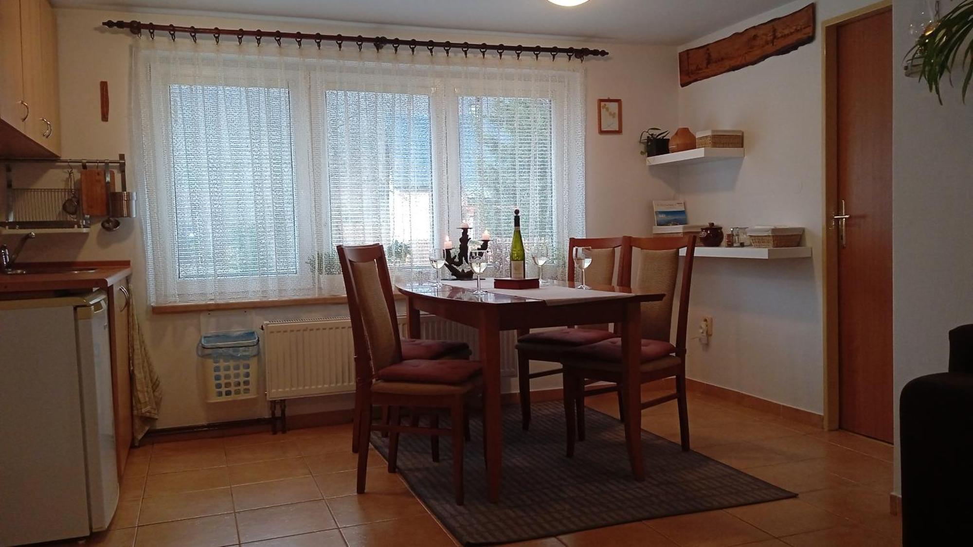 Jitrenka S Cateringem Ferienhaus